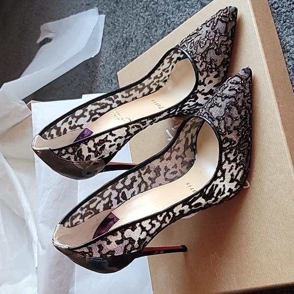 Christian Louboutin Lace Follies 100 - Picture 8 of 16